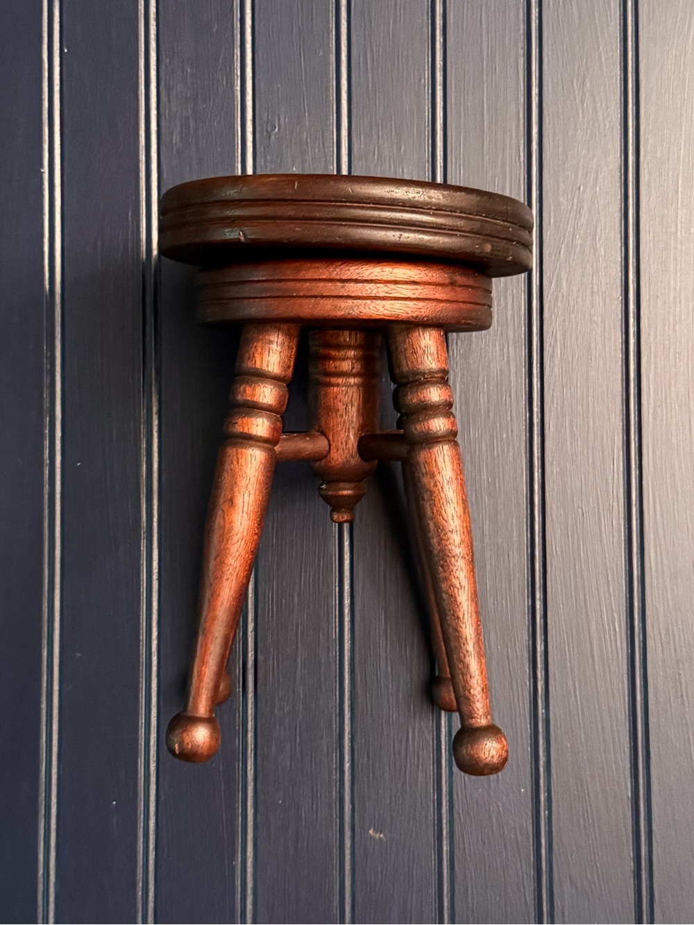 Antique Adjustable Mahogany Piano Stool | Salesman Sample, Believed - Picture 2 of 4